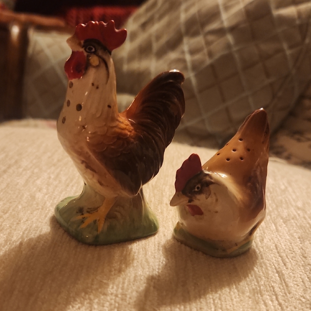 Charming Rooster and Hen Ceramic Figurines